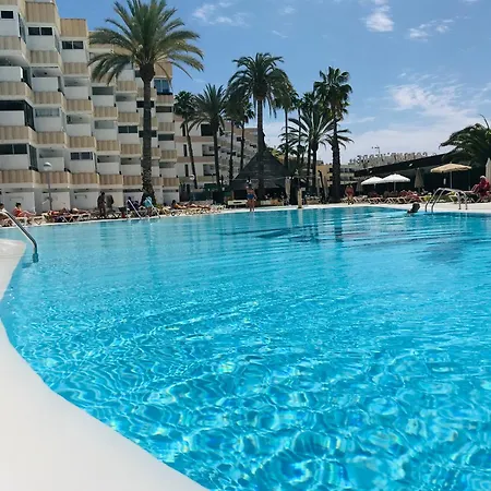 Central Near The Beach Koka Apartament *