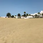 Near The Koka شقة بلايا ديل إنغلز